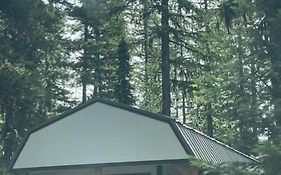 Glacier Haven Inn